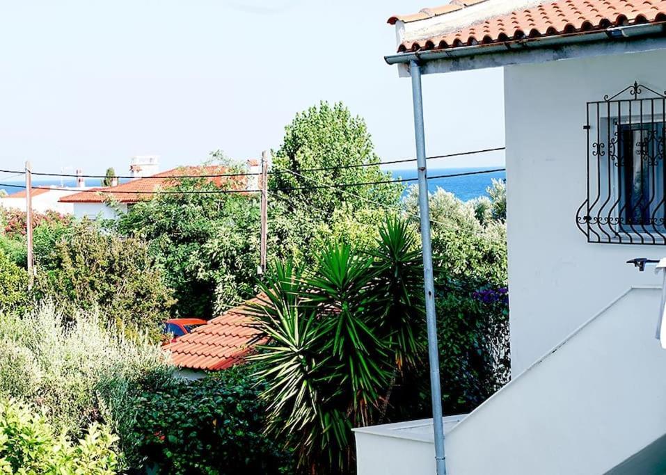 Three Sisters House Vila Mola Kalyva Exterior foto